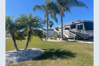 1064 Caravan Loop, Polk City, FL 33868 - Photo 2