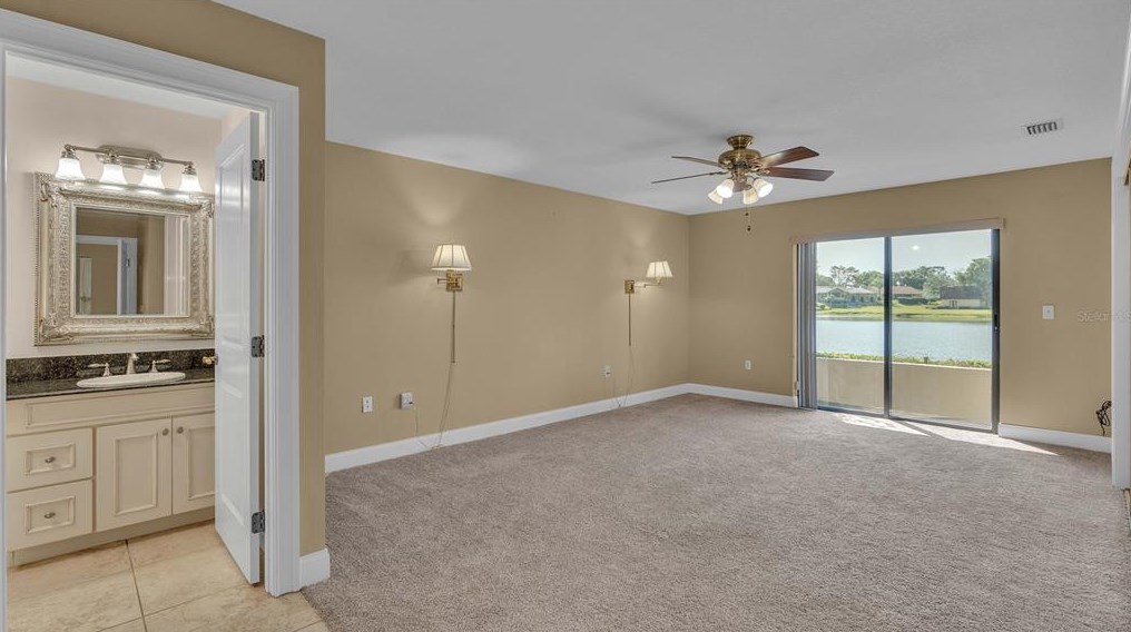 1007 Rolling Woods Ln, Lakeland FL 33813-1253 exterior