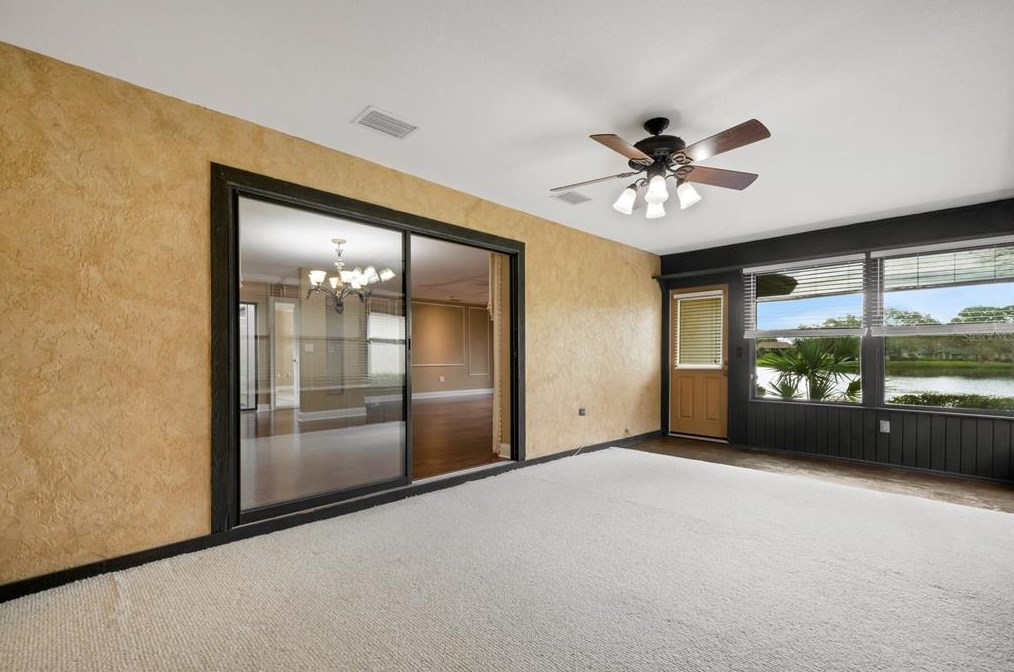 1007 Rolling Woods Ln, Lakeland FL 33813-1253 exterior