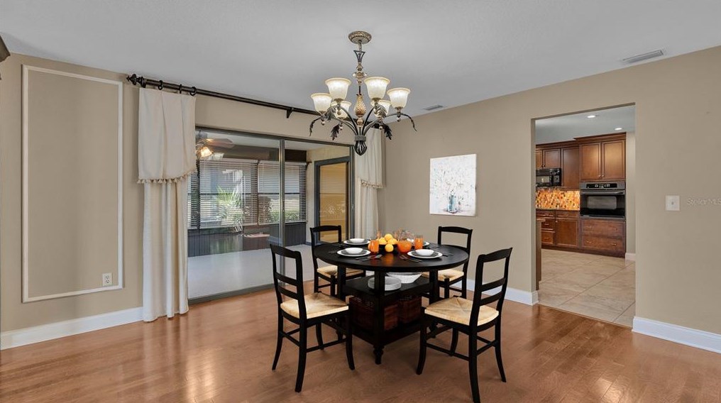 1007 Rolling Woods Ln, Lakeland FL 33813-1253 exterior