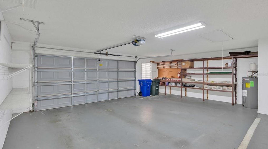 1007 Rolling Woods Ln, Lakeland FL 33813-1253 exterior