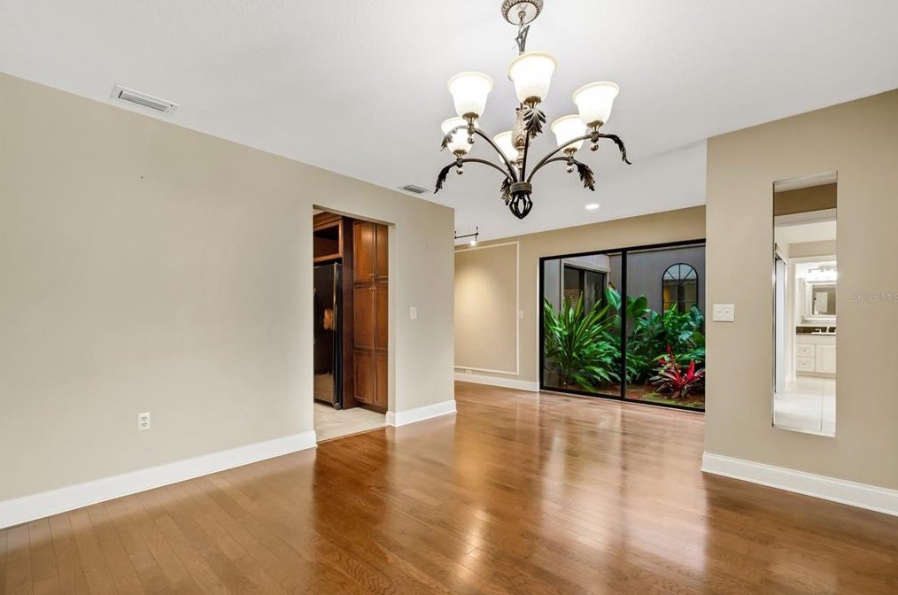 1007 Rolling Woods Ln, Lakeland FL 33813-1253 exterior