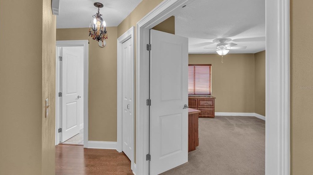 1007 Rolling Woods Ln, Lakeland FL 33813-1253 exterior