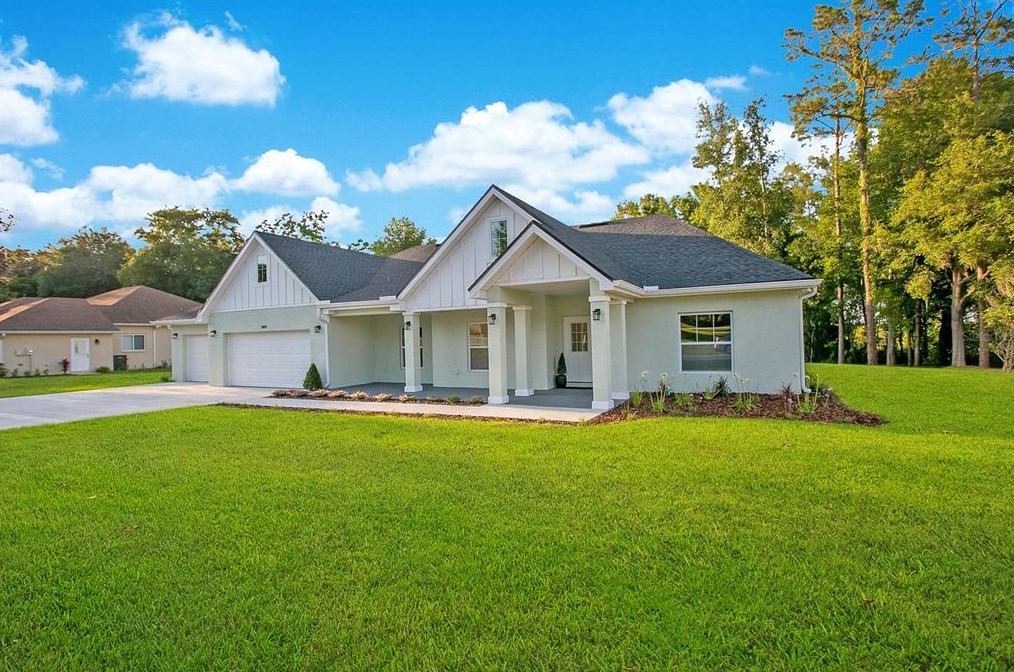 36811 Summers Ridge Dr, Dade City, FL 33525