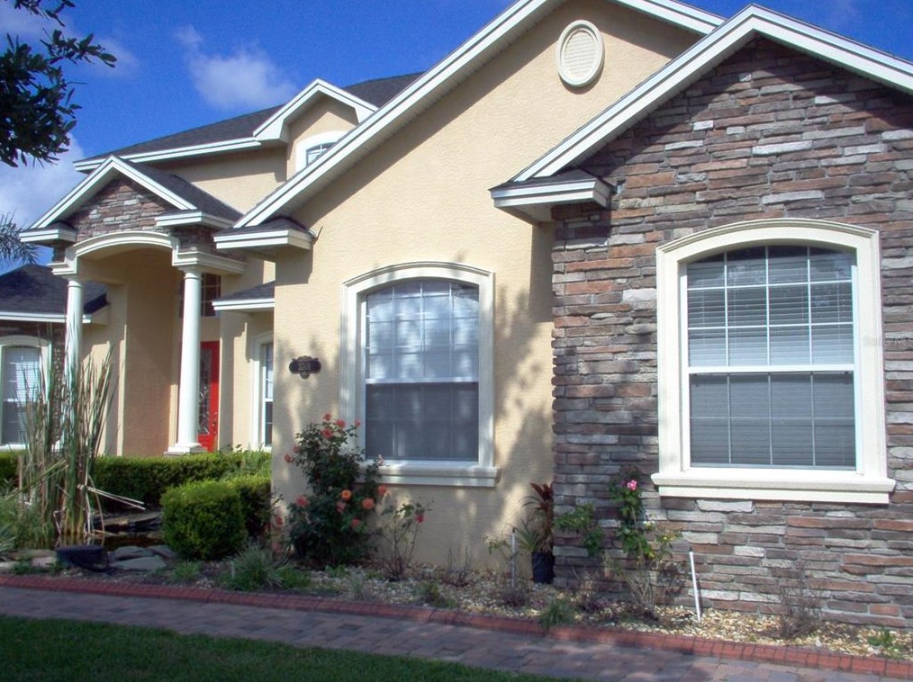 3301 Hawks Ridge Dr, Lakeland, FL 33810-4014