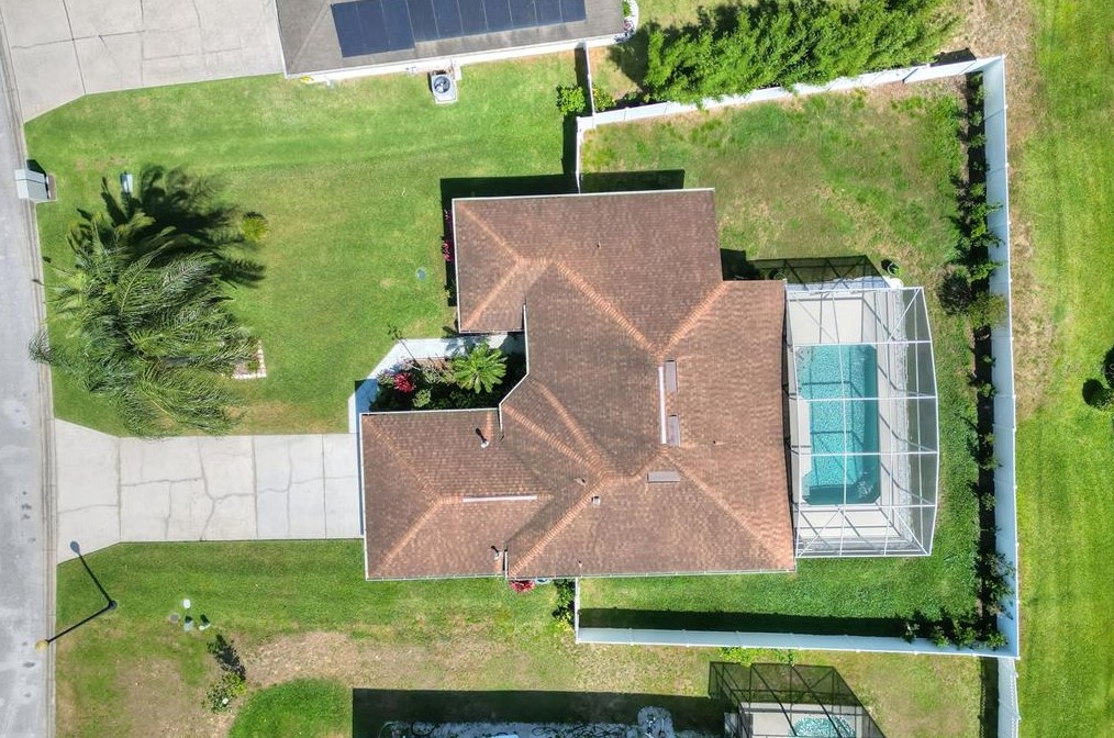 207 Westwind Dr, Davenport FL  33896-6611 exterior