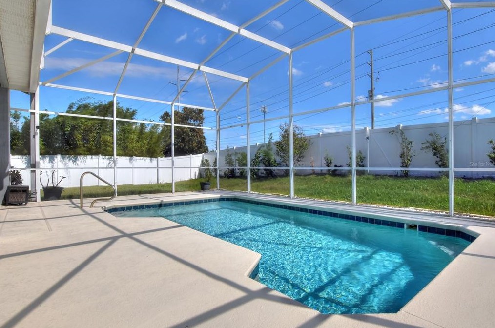 207 Westwind Dr, Davenport FL  33896-6611 exterior