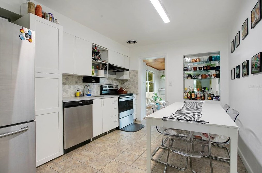 1609 Skinner St, Lakeland FL  33801-5963 exterior