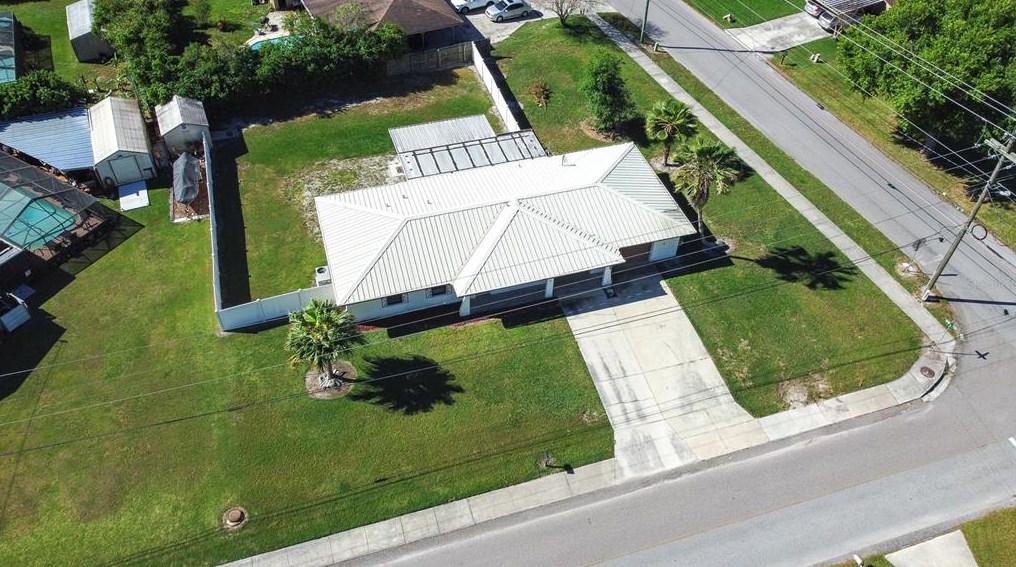1095 Shady Ln, Bartow FL  33830-3058 exterior