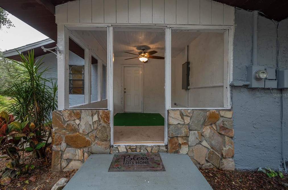 6230 Lake Luther Rd, Lakeland, FL 33805