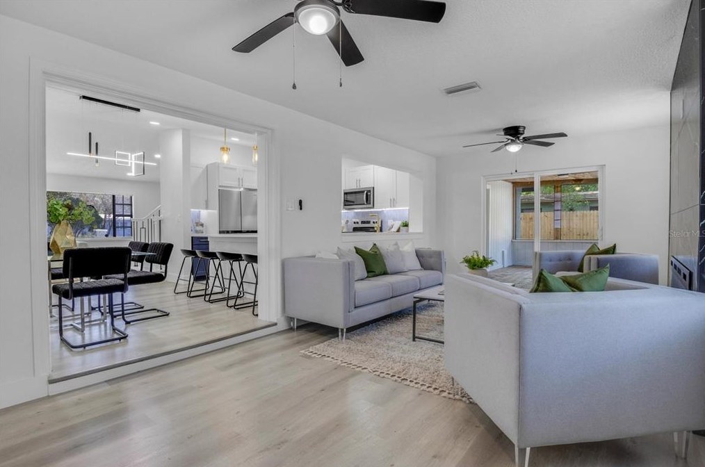 508 Broxburn Ave, Tampa FL 33617-7824 exterior