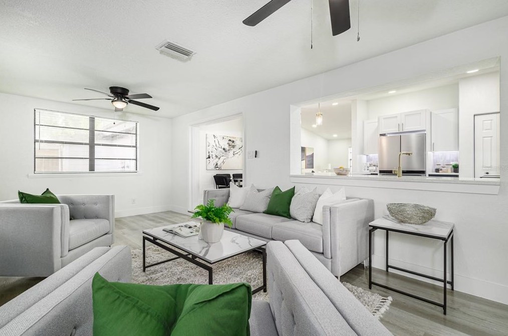 508 Broxburn Ave, Tampa FL 33617-7824 exterior