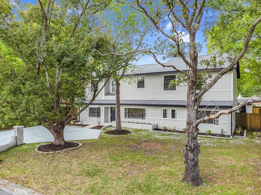 508 Broxburn Ave, Tampa FL 33617-7824 exterior