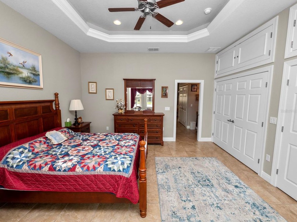 345 Motorcoach Dr, Polk City FL  33868-5132 exterior