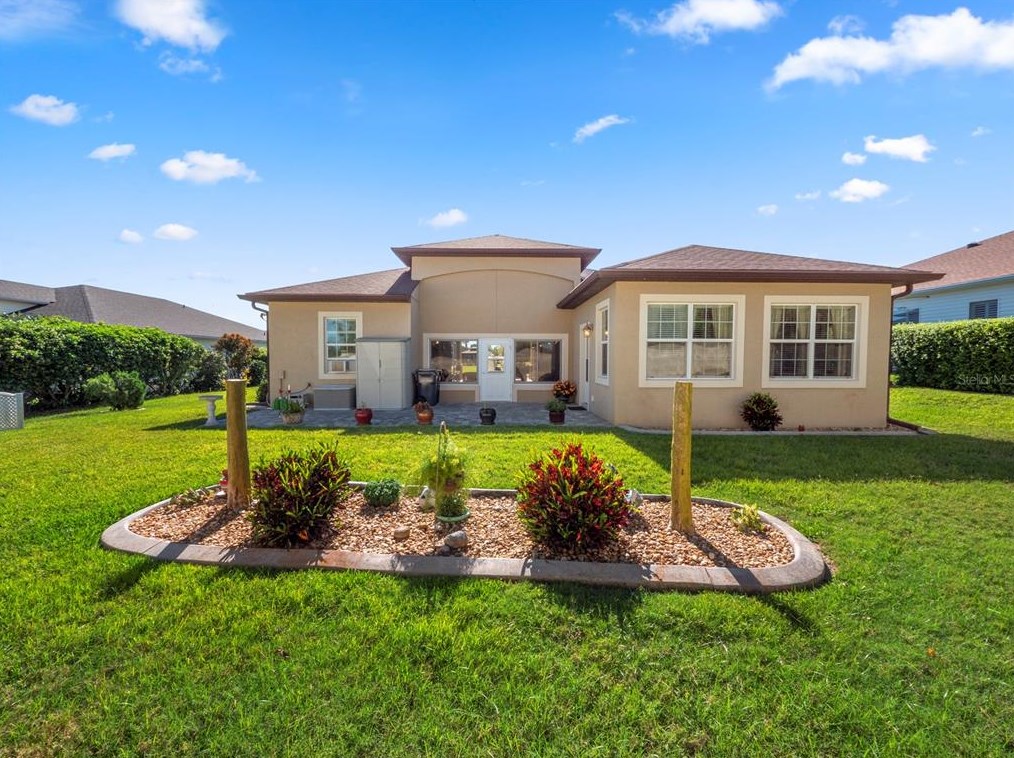 345 Motorcoach Dr, Polk City FL  33868-5132 exterior