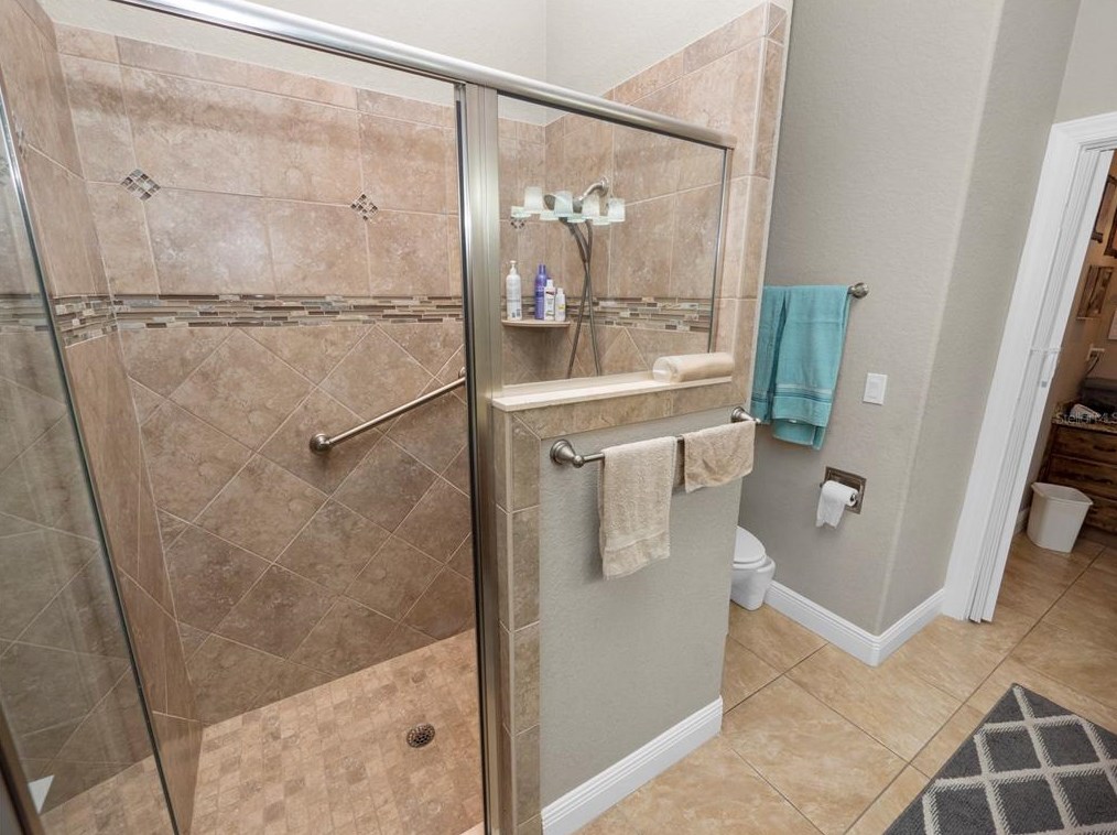 345 Motorcoach Dr, Polk City FL  33868-5132 exterior