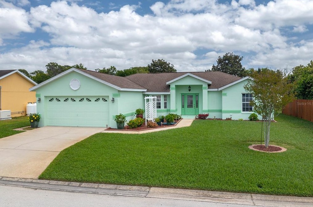 1204 Lysiloma Ave, Winter Haven, FL 33880