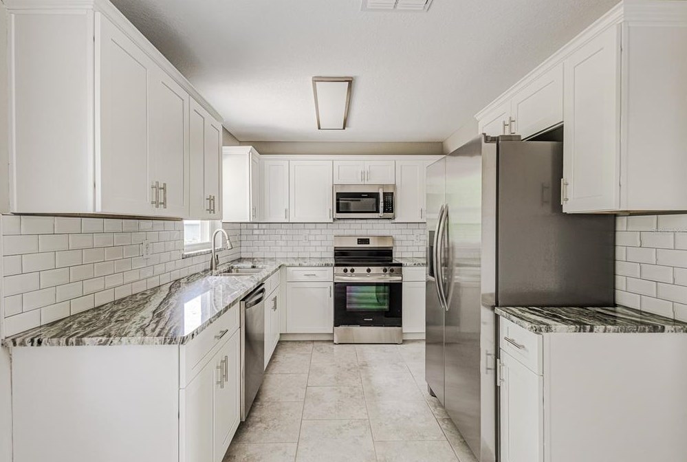 2937 Morris Dr, Bartow, FL 33830
