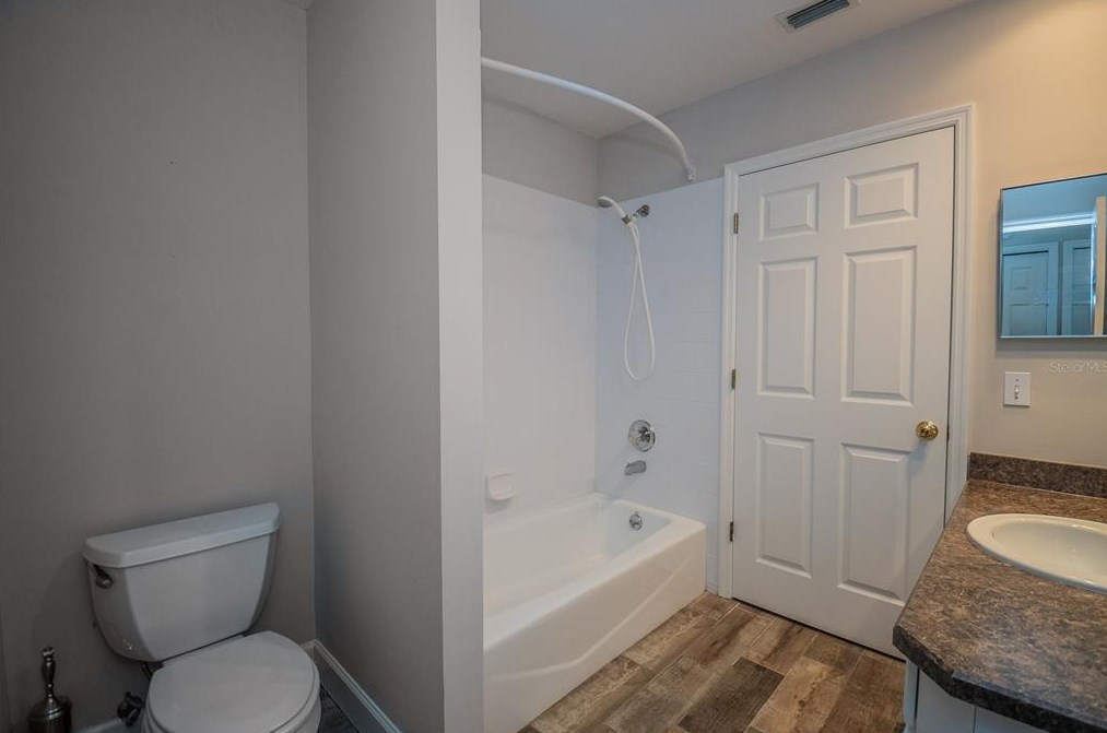 2928 Shoal Creek Village Dr, Lakeland FL  33803-5402 exterior