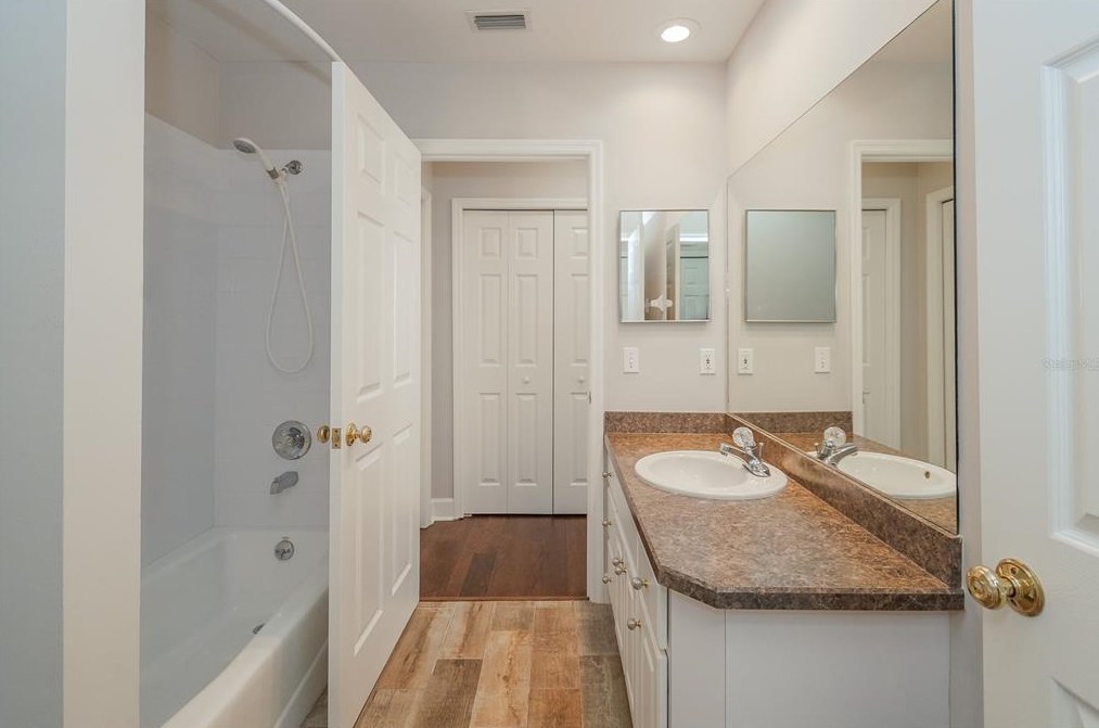 2928 Shoal Creek Village Dr, Lakeland FL  33803-5402 exterior