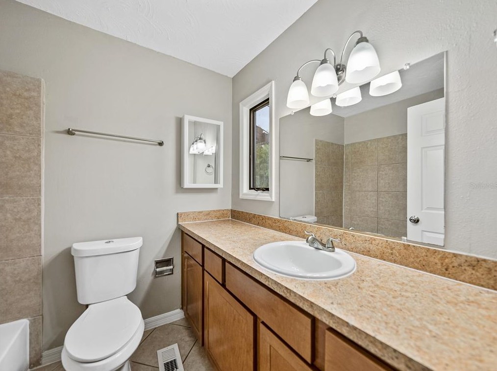 116 Arborvitae Ln, Polk City FL  33868-9570 exterior