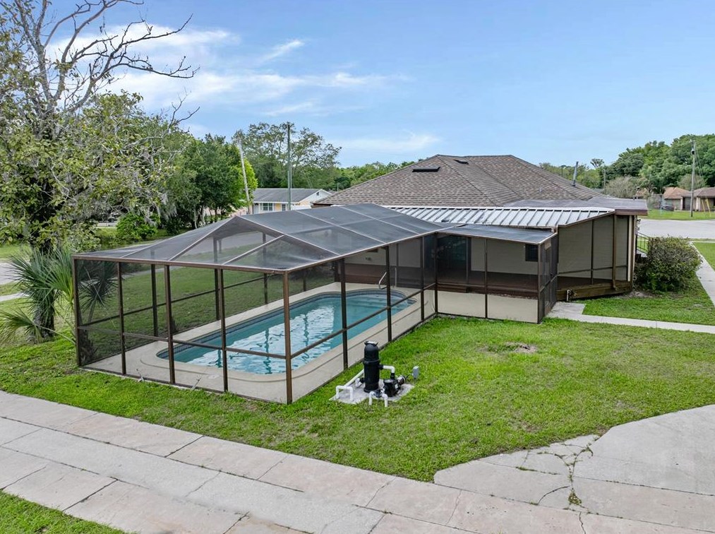116 Arborvitae Ln, Polk City FL  33868-9570 exterior