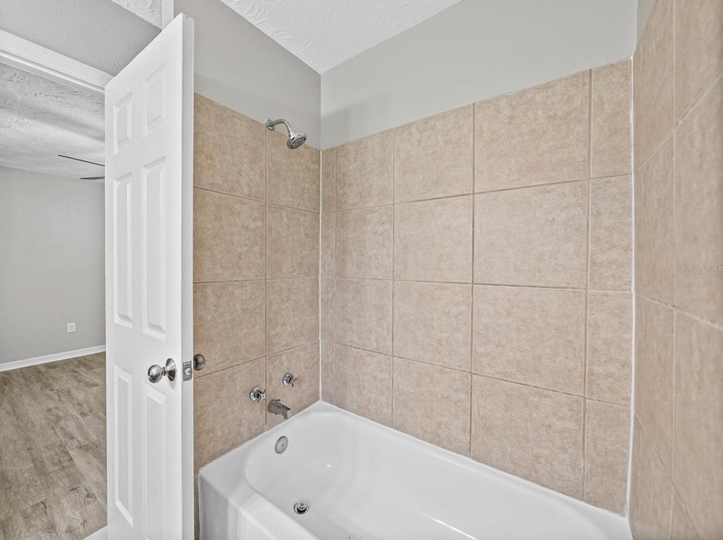 116 Arborvitae Ln, Polk City FL  33868-9570 exterior