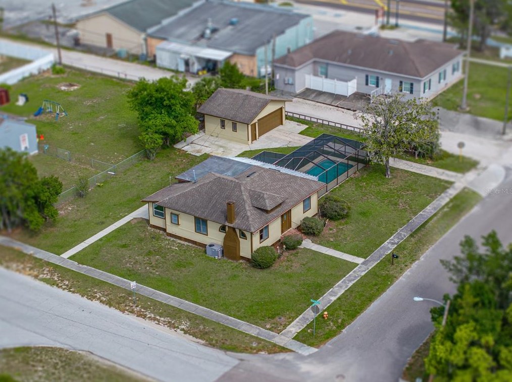 116 Arborvitae Ln, Polk City FL  33868-9570 exterior