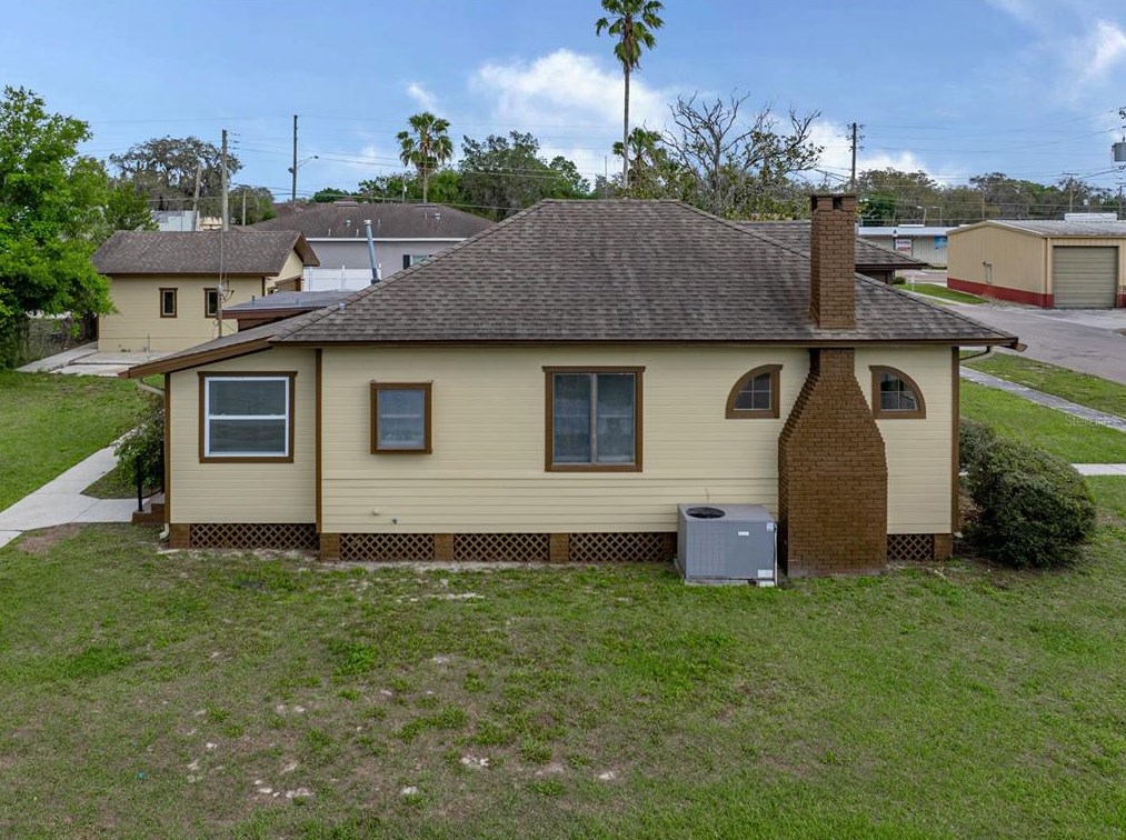 116 Arborvitae Ln, Polk City FL  33868-9570 exterior