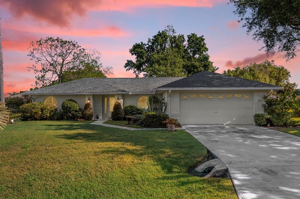 2117 Wales Ct, Lakeland, FL 33810-6236