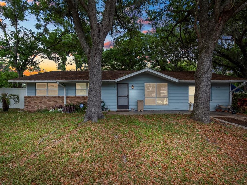 2415 Sutton Rd, Lakeland, FL 33810