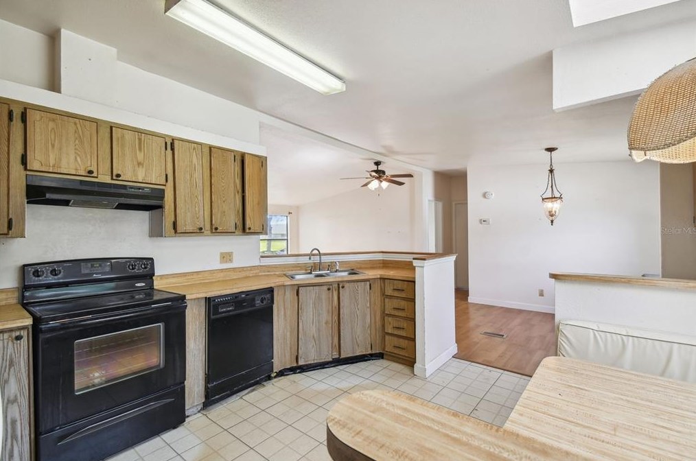 601 Honeyfarm Ln, Auburndale FL  33823-8306 exterior