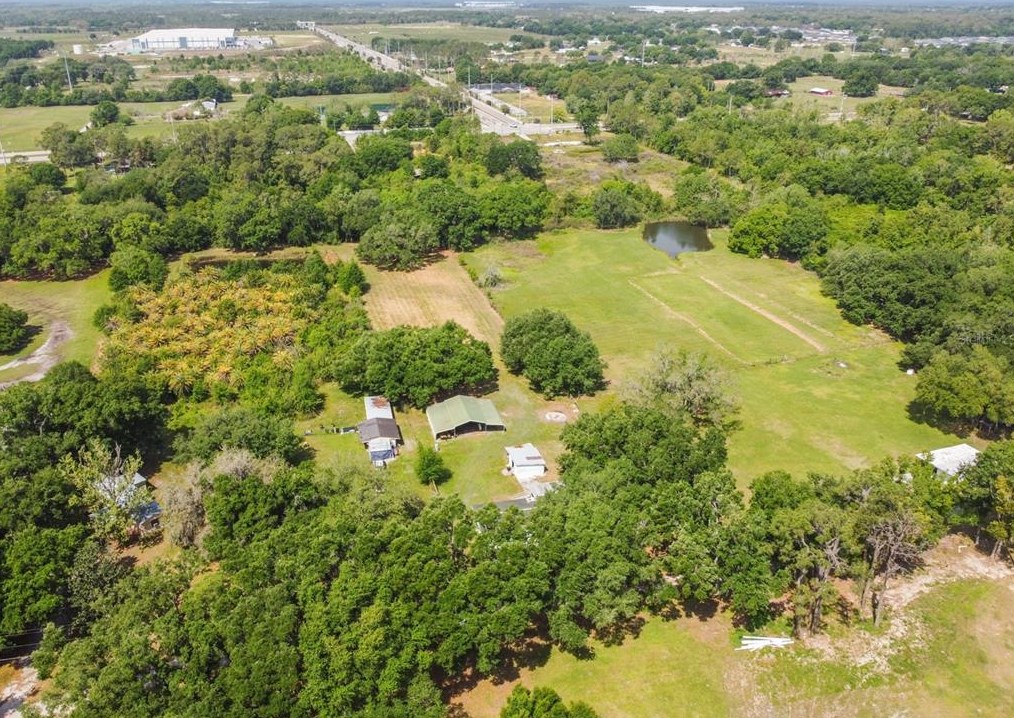 601 Honeyfarm Ln, Auburndale FL  33823-8306 exterior