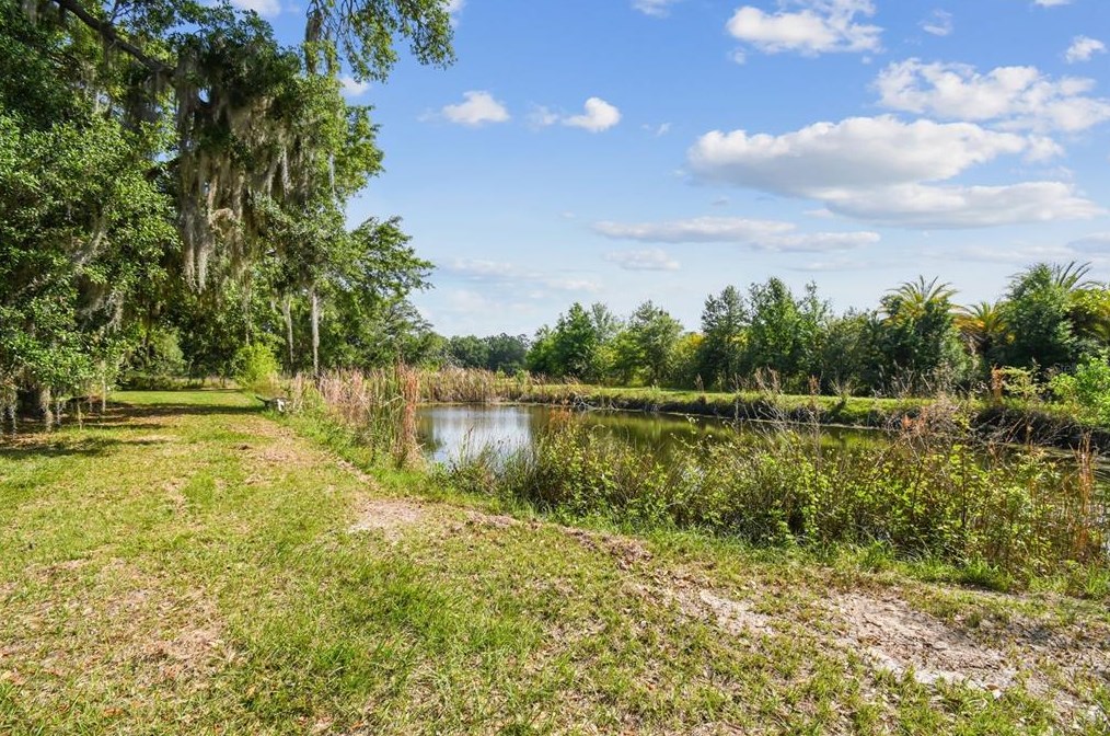 601 Honeyfarm Ln, Auburndale FL  33823-8306 exterior