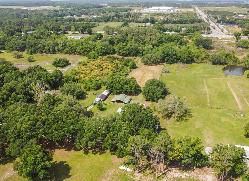 601 Honeyfarm Ln, Auburndale FL  33823-8306 exterior