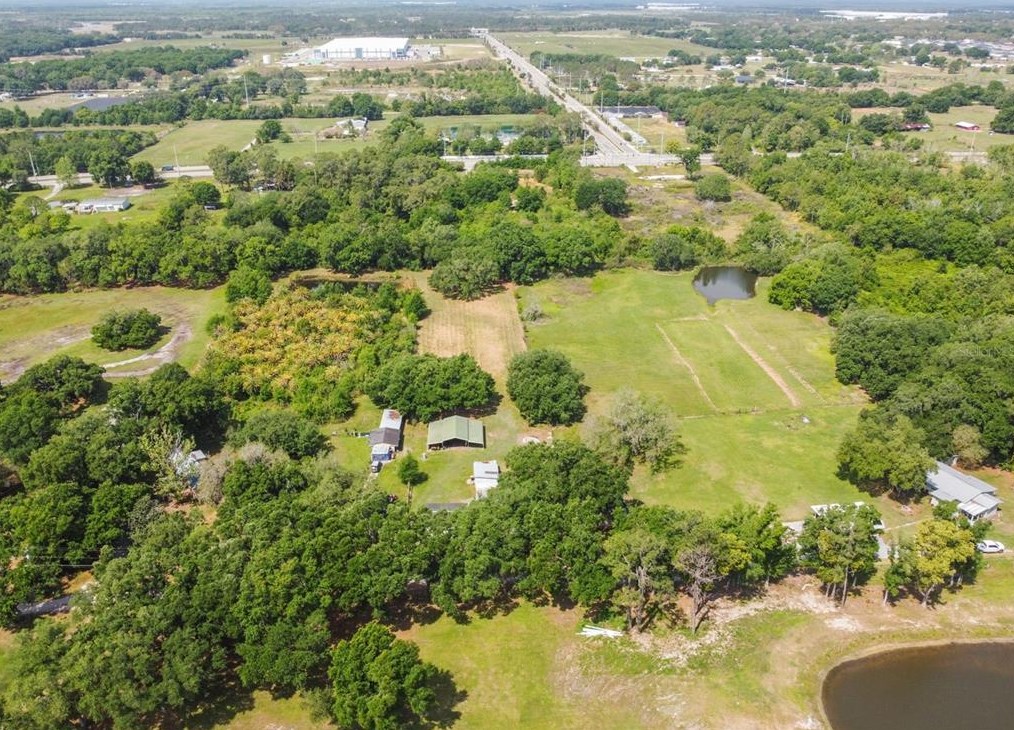 601 Honeyfarm Ln, Auburndale FL  33823-8306 exterior