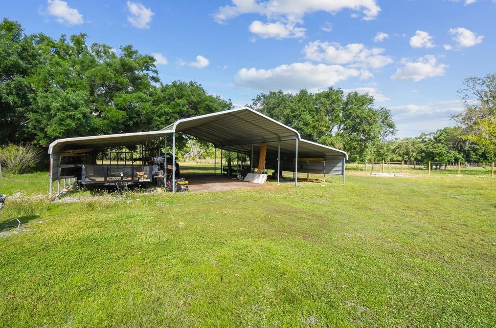 601 Honeyfarm Ln, Auburndale FL  33823-8306 exterior