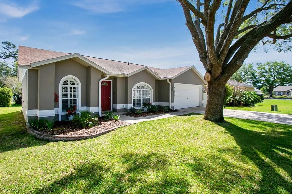 3953 Derby Dr, Lakeland, FL 33809-4014