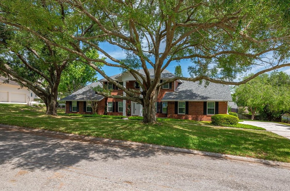 1968 Vista View Dr, Lakeland, FL 33813-3005