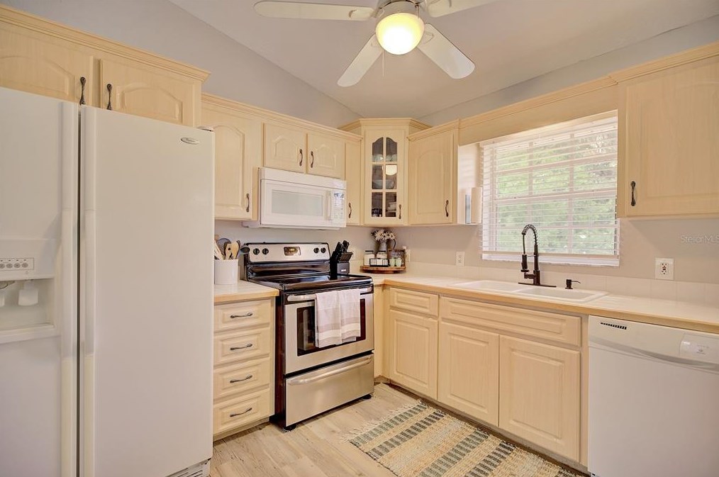 2912 Downing Rd, Avon Park Lakes FL  33825-7007 exterior