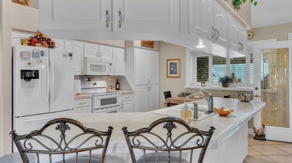 408 Holloway Rd, Plant City FL  33567-2608 exterior