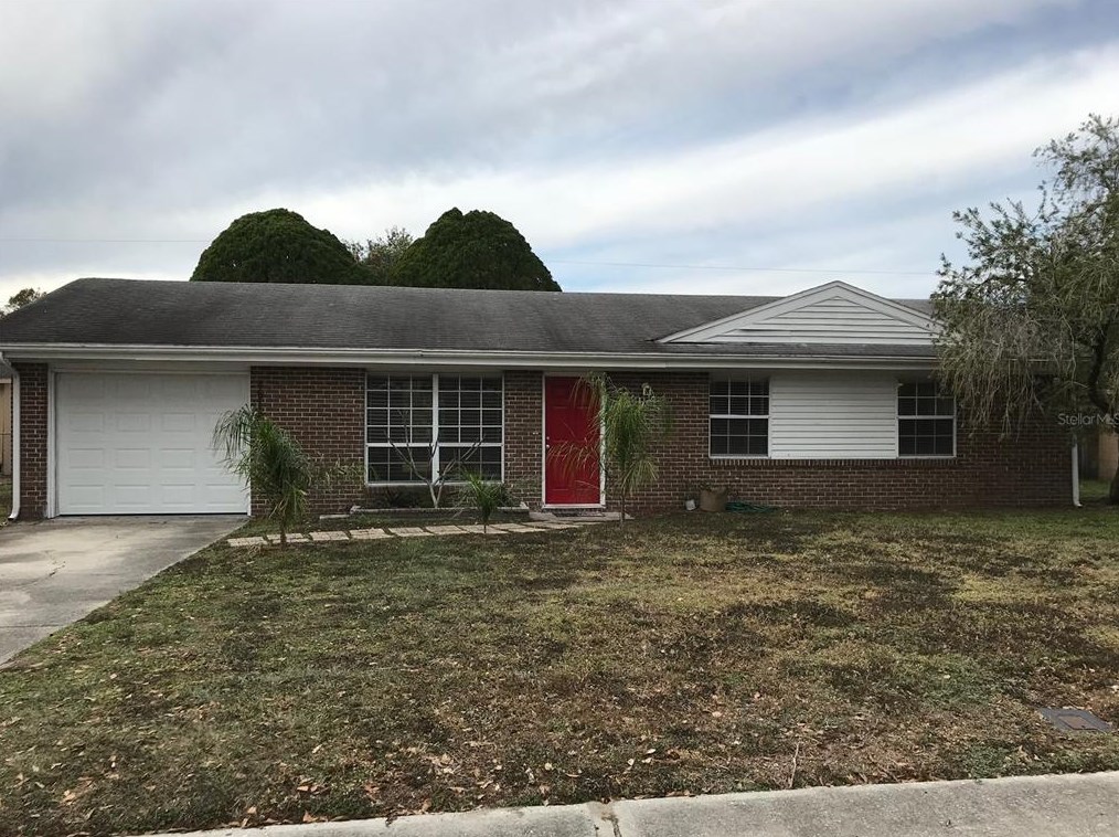4615 San Antonio Dr, Lakeland, FL 33813-2037