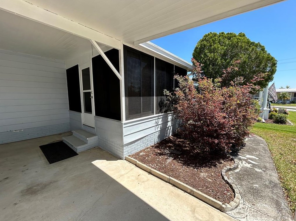 1812 Quail Hill Dr, Lakeland, FL 33810-3048