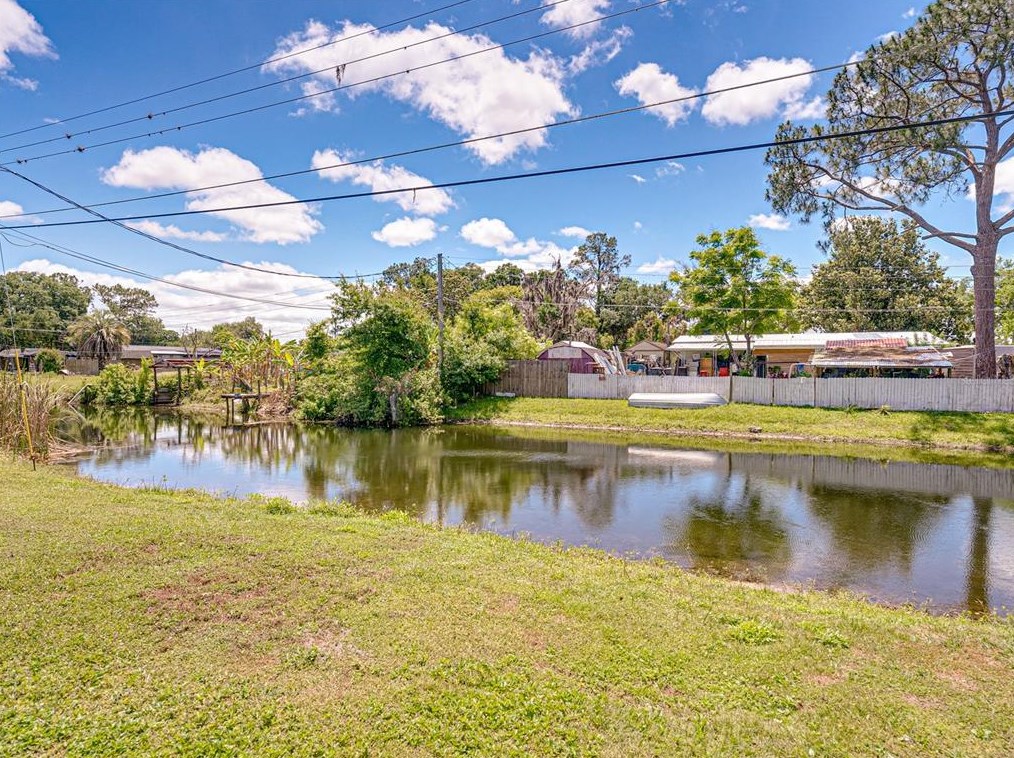 265 Waterview Dr, Polk City FL  33868-8924 exterior