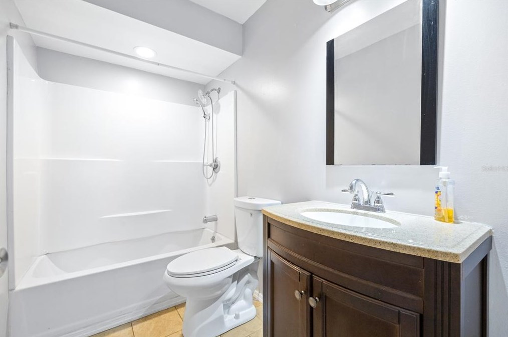 6105 Frk Ct, Lakeland FL 33809-1433 exterior