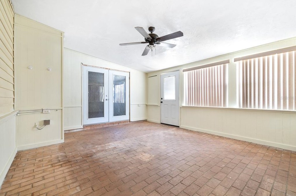 6105 Frk Ct, Lakeland FL 33809-1433 exterior