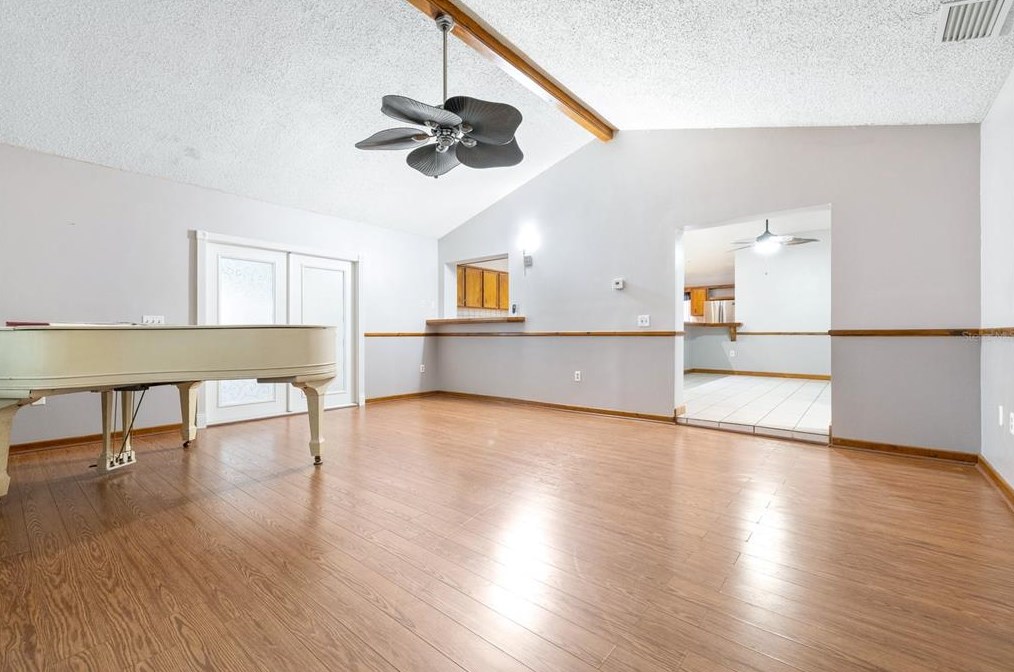 6105 Frk Ct, Lakeland FL 33809-1433 exterior