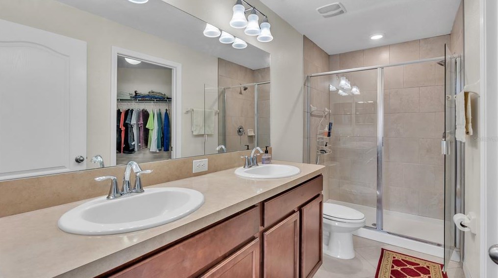 6398 Torrington Cir, Lakeland FL  33811-1837 exterior