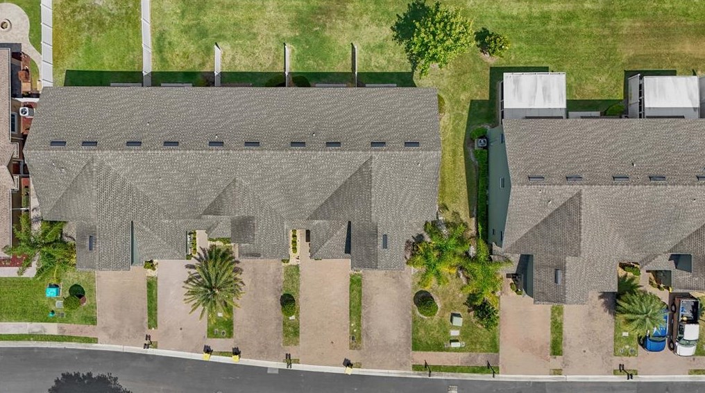 6398 Torrington Cir, Lakeland FL  33811-1837 exterior