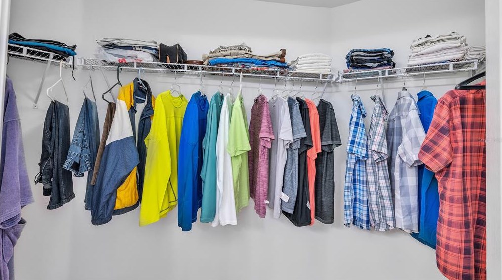 6398 Torrington Cir, Lakeland FL  33811-1837 exterior